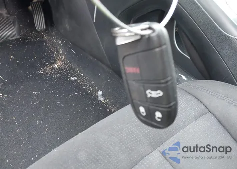 2015 Chrysler 200 Limited z USA, uszkodzony, nr VIN 1C3CCCAB6FN526042